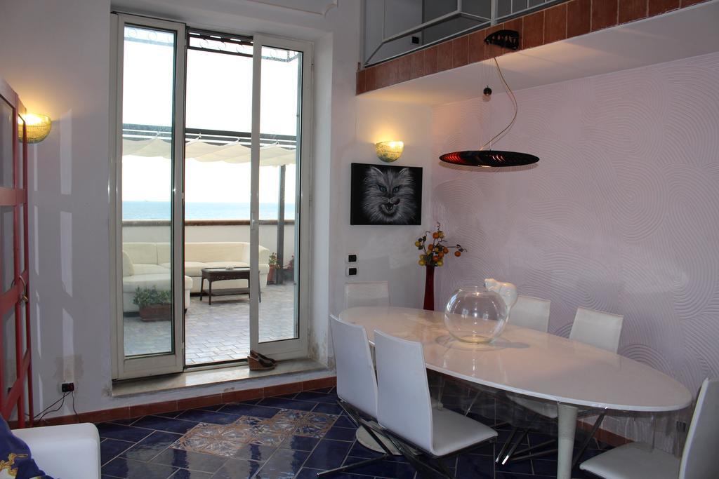 Apartamento Attico Blu Nápoles Exterior foto