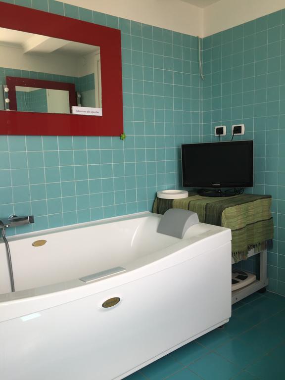 Apartamento Attico Blu Nápoles Exterior foto